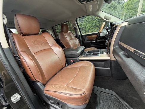 Used 2014 RAM 3500 Laramie Longhorn AWD/4WD image 17