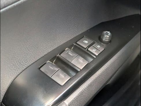 Used 2026 Toyota Camry LE w/ Convenience Package image 21