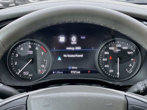 Used 2023 Cadillac XT5 Premium Luxury w/ Technology Package FWD image 12