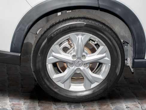 Certified 2023 Honda HR-V LX image 40