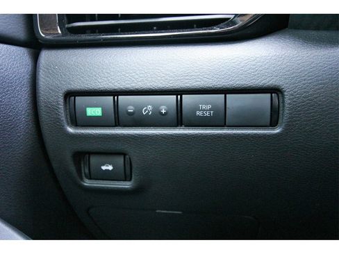 New 2025 Nissan Sentra SV image 14