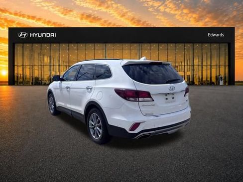 Used 2018 Hyundai Santa Fe SE w/ SE Premium Package 02 AWD/4WD image 8