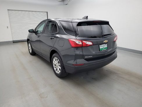 Used 2020 Chevrolet Equinox LS w/ LPO, Cargo Package AWD/4WD image 5