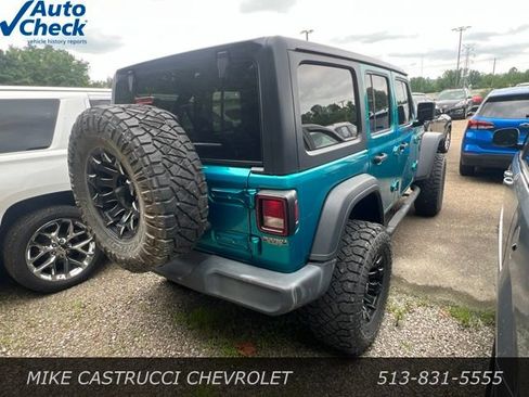 Used 2019 Jeep Wrangler Unlimited Sport S AWD/4WD image 3