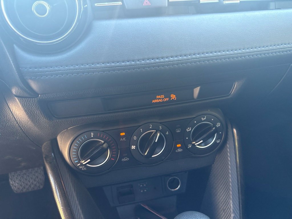 Used 2016 Scion iA FWD image 16