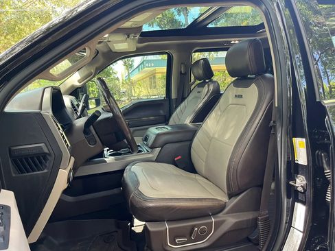 Used 2019 Ford F350 Limited AWD/4WD image 13