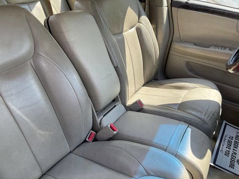 Used 2010 Cadillac DTS Luxury image 11