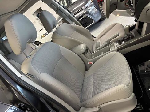 Used 2011 Subaru Forester 2.5X Premium image 23