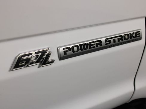 Used 2022 Ford F350 XL w/ Power Equipment Group image 11