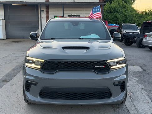 Used 2021 Dodge Durango R/T w/ Blacktop Package RWD image 2
