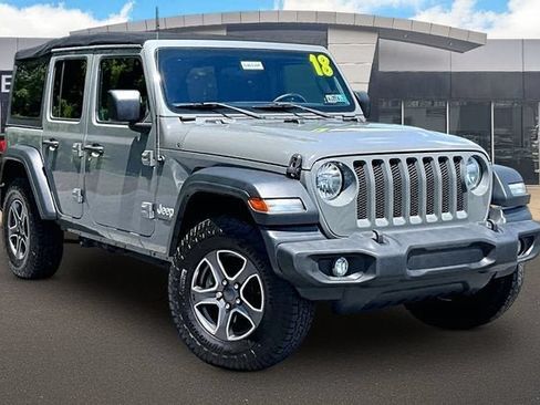 Used 2018 Jeep Wrangler Unlimited Sport S AWD/4WD image 11