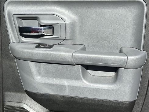 Used 2017 RAM 1500 Classic SLT image 37