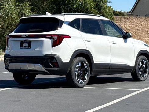 New 2026 Kia Seltos EX FWD image 5