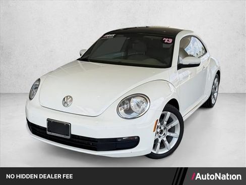 Used 2013 Volkswagen Beetle 2.5 FWD image 1