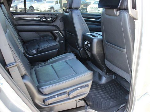 Used 2021 GMC Yukon Denali image 17