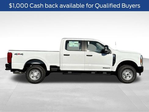 New 2026 Ford F250 XL w/ XL Off-Road Package AWD/4WD image 2