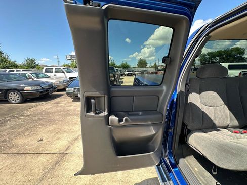 Used 2003 Chevrolet Silverado 1500 LS w/ Off-Road Package AWD/4WD image 73