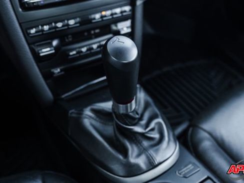 Used 2009 Porsche Cayman image 10