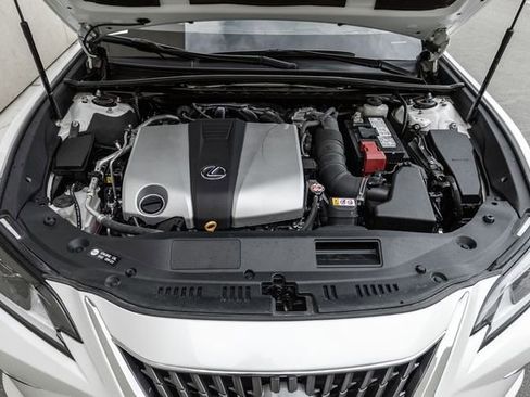 Used 2024 Lexus ES 350 Luxury image 15