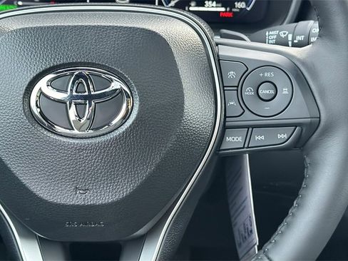 New 2026 Toyota Corolla Cross XSE image 28