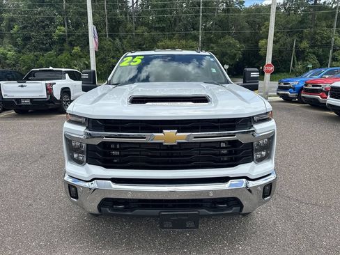 Used 2025 Chevrolet Silverado 3500 LT w/ Safety Package AWD/4WD image 11