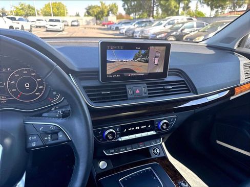Used 2018 Audi Q5 Prestige AWD/4WD image 9
