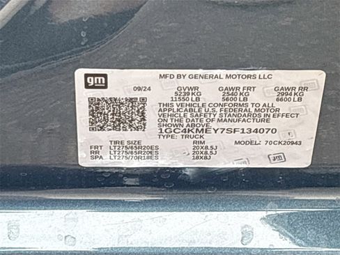 Used 2025 Chevrolet Silverado 2500 Custom w/ Custom Value Package image 30