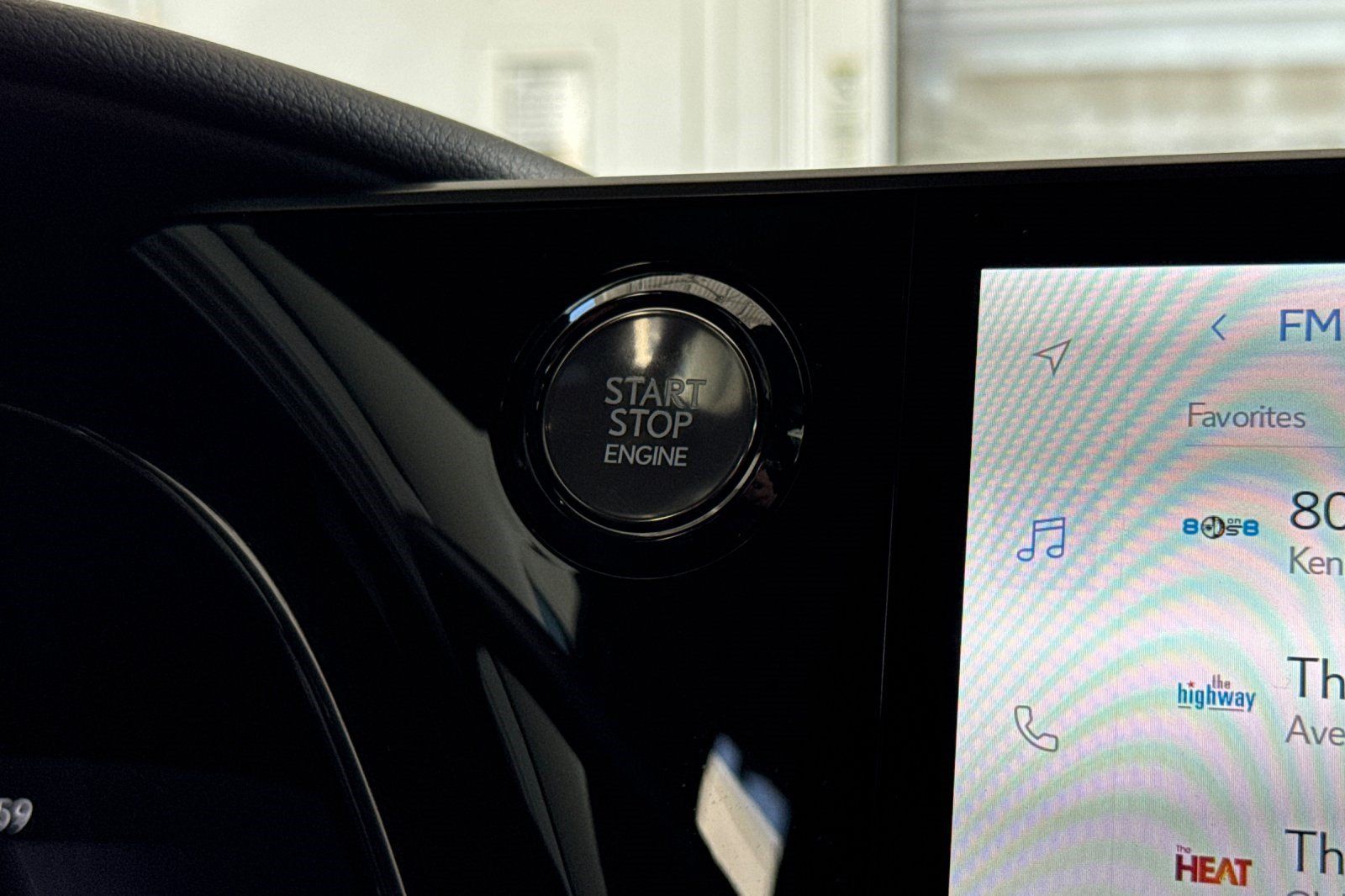 Certified 2025 Lexus TX 350 FWD w/ Technology Package image 29