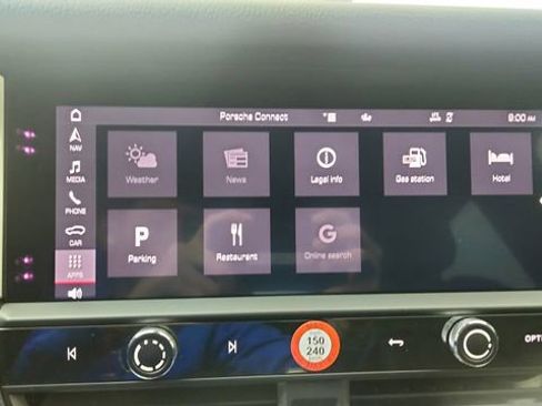 Used 2024 Porsche Macan image 47