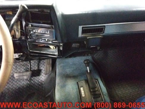 Used 1989 GMC Jimmy 4WD image 10