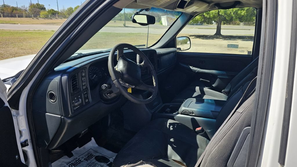 Used 2002 Chevrolet Avalanche 4x4 w/ Off-Road Suspension Pkg image 5