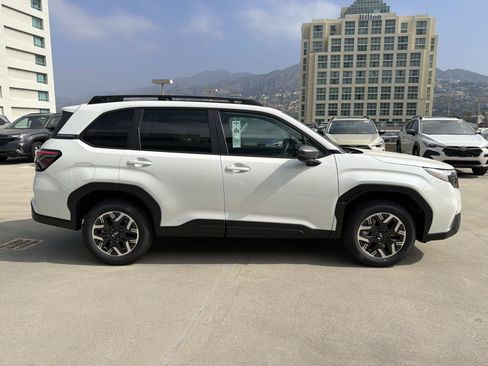 New 2026 Subaru Forester Premium AWD/4WD image 4