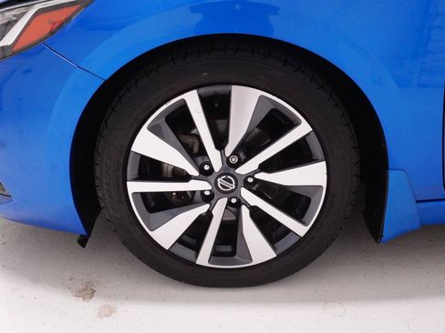Used 2020 Nissan Sentra SV w/ SV Premium Package FWD image 28