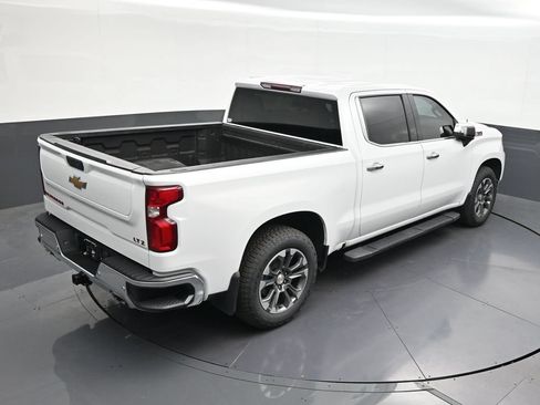 Used 2023 Chevrolet Silverado 1500 LTZ w/ Z71 Off-Road Package AWD/4WD image 20