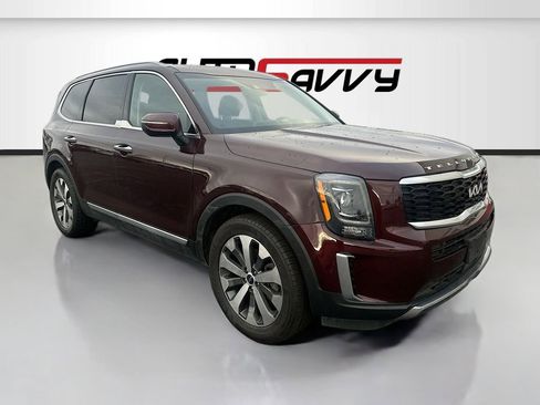 Used 2022 Kia Telluride S AWD/4WD image 1