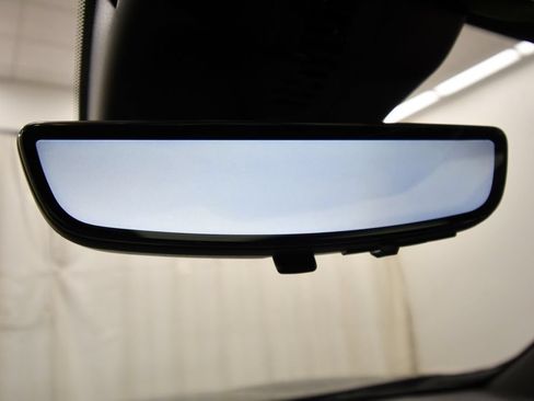 Used 2024 Chevrolet Traverse RS AWD/4WD image 27