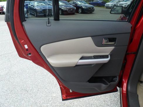 Used 2011 Ford Edge Limited w/ 301A Rapid Spec Order Code FWD image 36