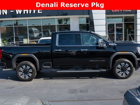 New 2026 GMC Sierra 2500 Denali w/ Denali Reserve Package image 2