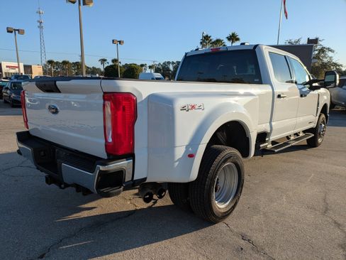Used 2024 Ford F350 XLT image 4
