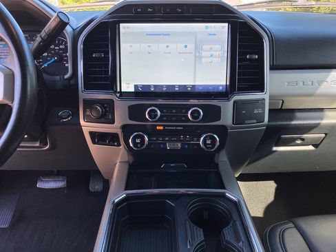 Used 2022 Ford F250 Lariat w/ Lariat Ultimate Package image 28