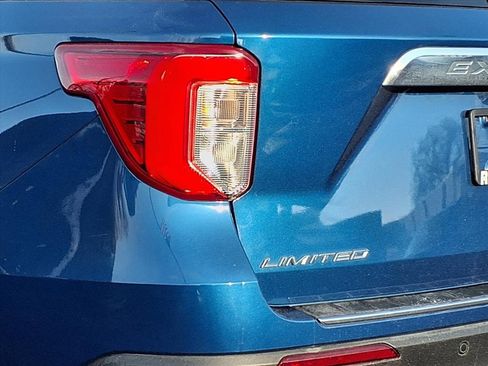 Used 2021 Ford Explorer Limited w/ Equipment Group 301A image 27
