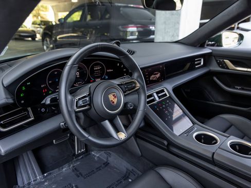 Certified 2025 Porsche Taycan GTS AWD/4WD image 4