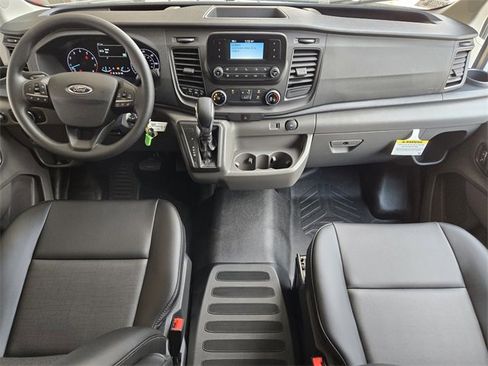 New 2025 Ford Transit 250 Low Roof image 19