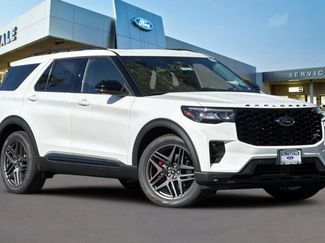 New 2026 Ford Explorer ST w/ Sun And Sound Package AWD/4WD video 2