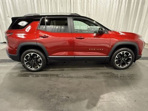 New 2026 Chevrolet Equinox LT w/ Convenience Package II image 2