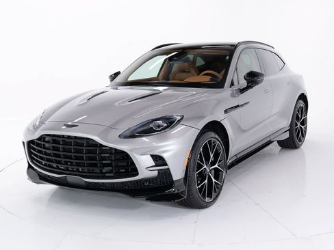 New 2026 Aston Martin DBX 707 AWD/4WD image 1