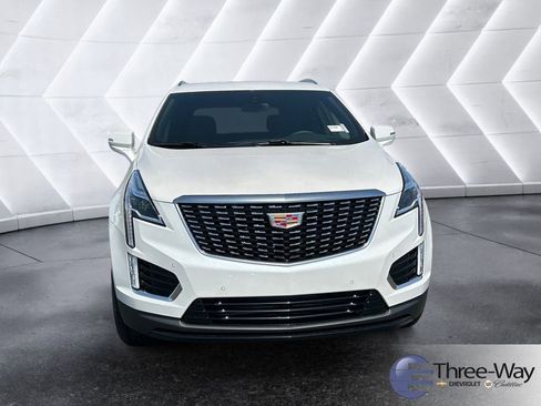 New 2026 Cadillac XT5 Luxury w/ LPO, Floor Liner Package image 8