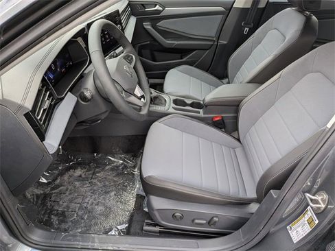 New 2026 Volkswagen Jetta SE image 10