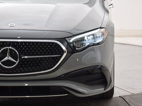 New 2026 Mercedes-Benz E 350 Sedan image 10