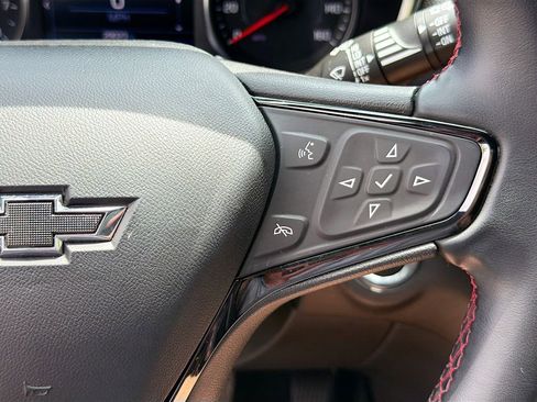 Used 2024 Chevrolet Equinox RS AWD/4WD image 18